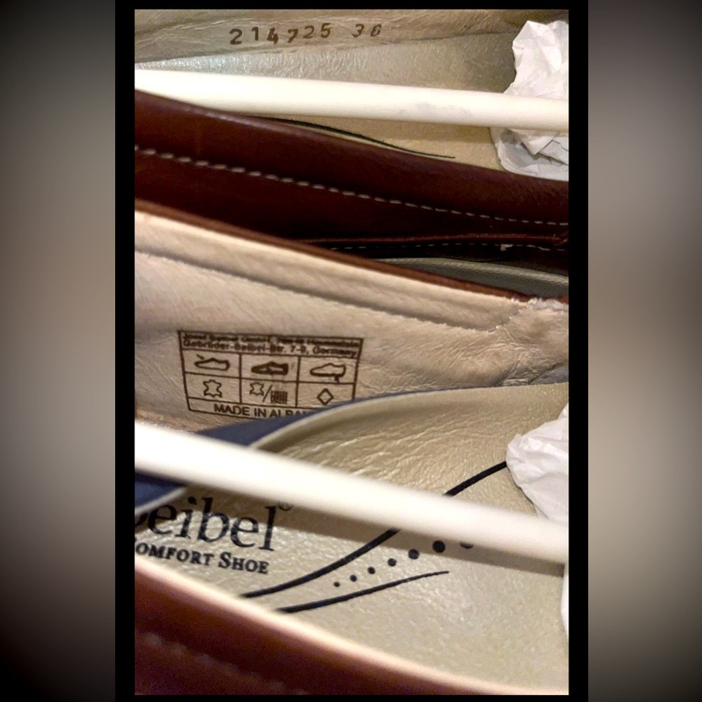 Josef Seibel Full Grain Leather Closed Toe Slip On Loafers Shoes W/Elastic Band - Picture 12 of 15